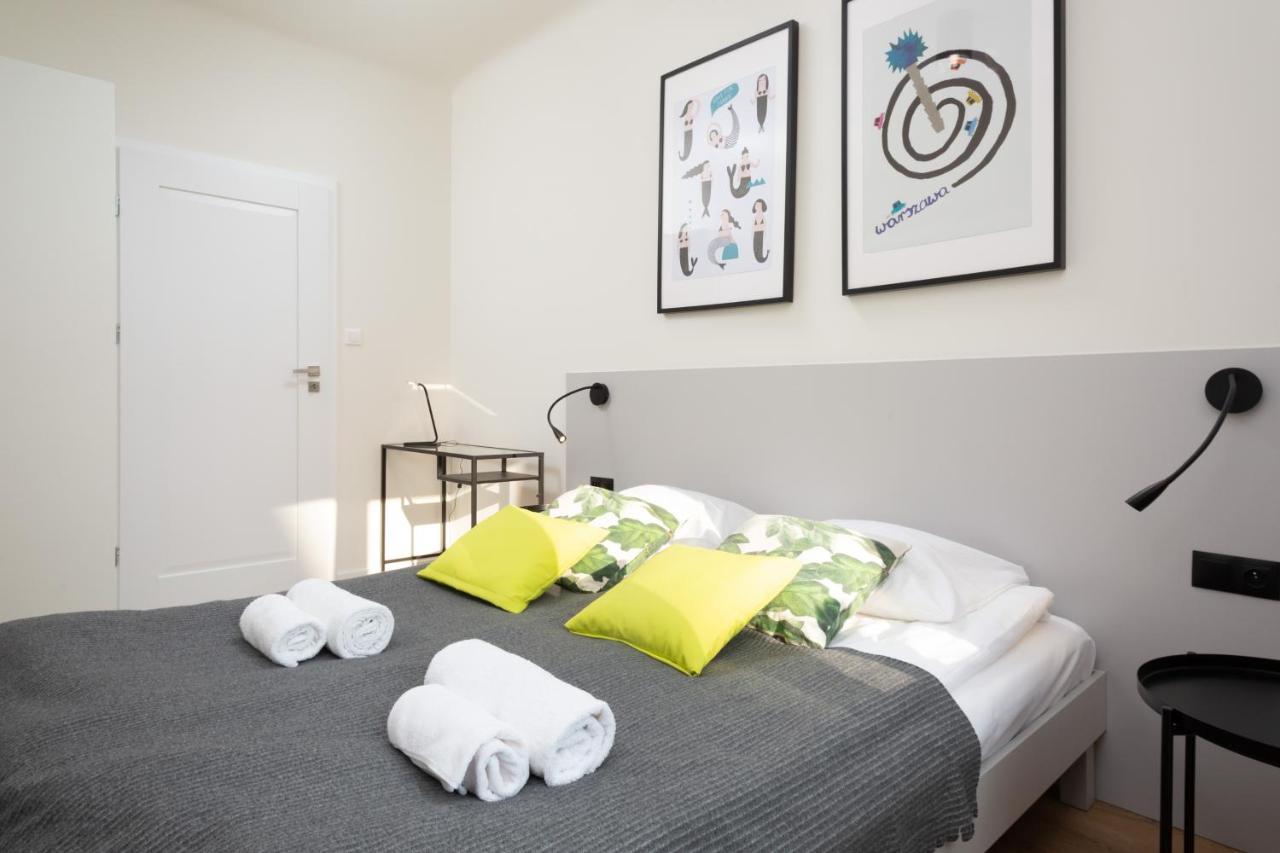Family City Center Apartment By Renters Prestige Varsovie Extérieur photo