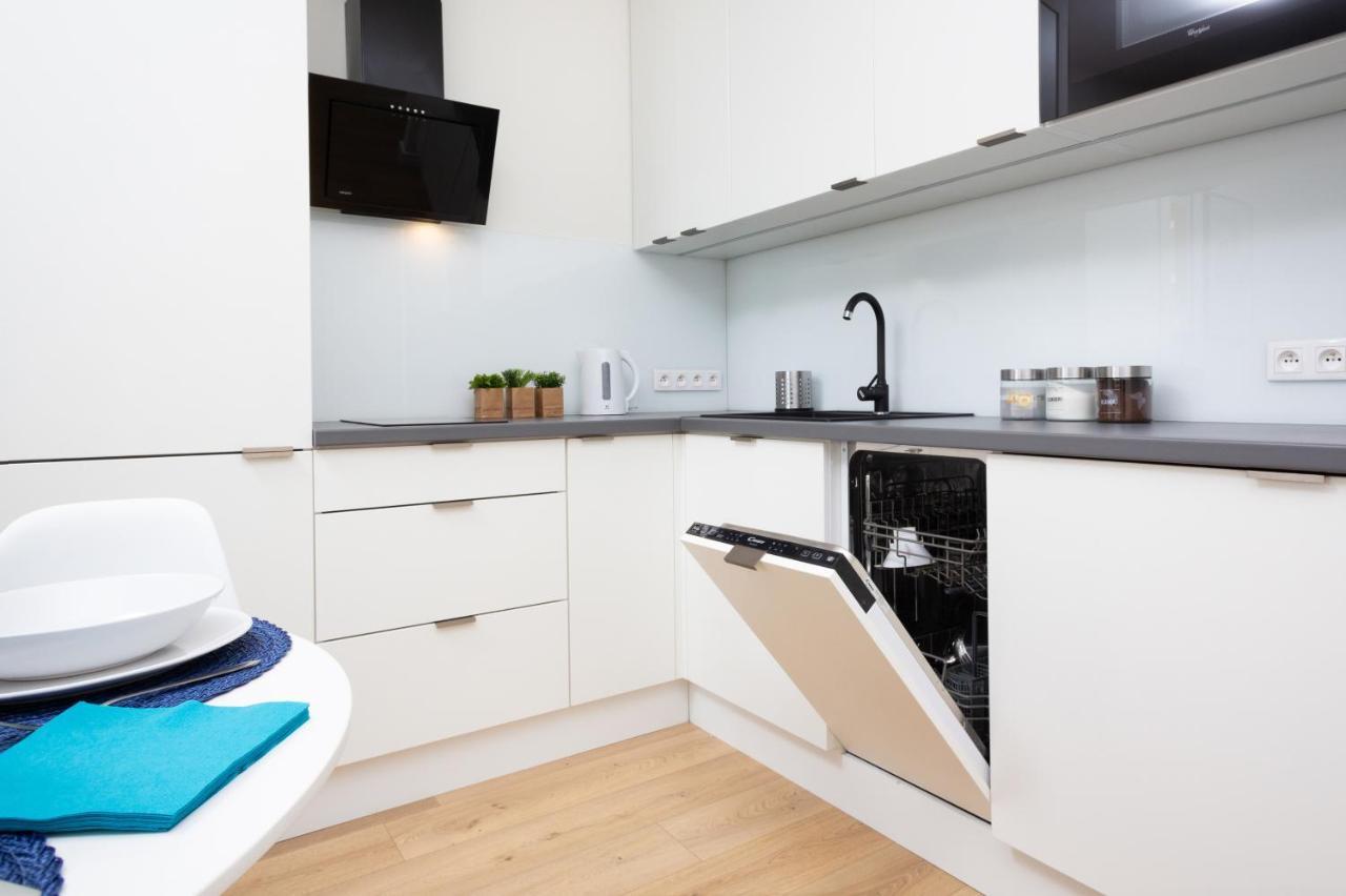 Family City Center Apartment By Renters Prestige Varsovie Extérieur photo